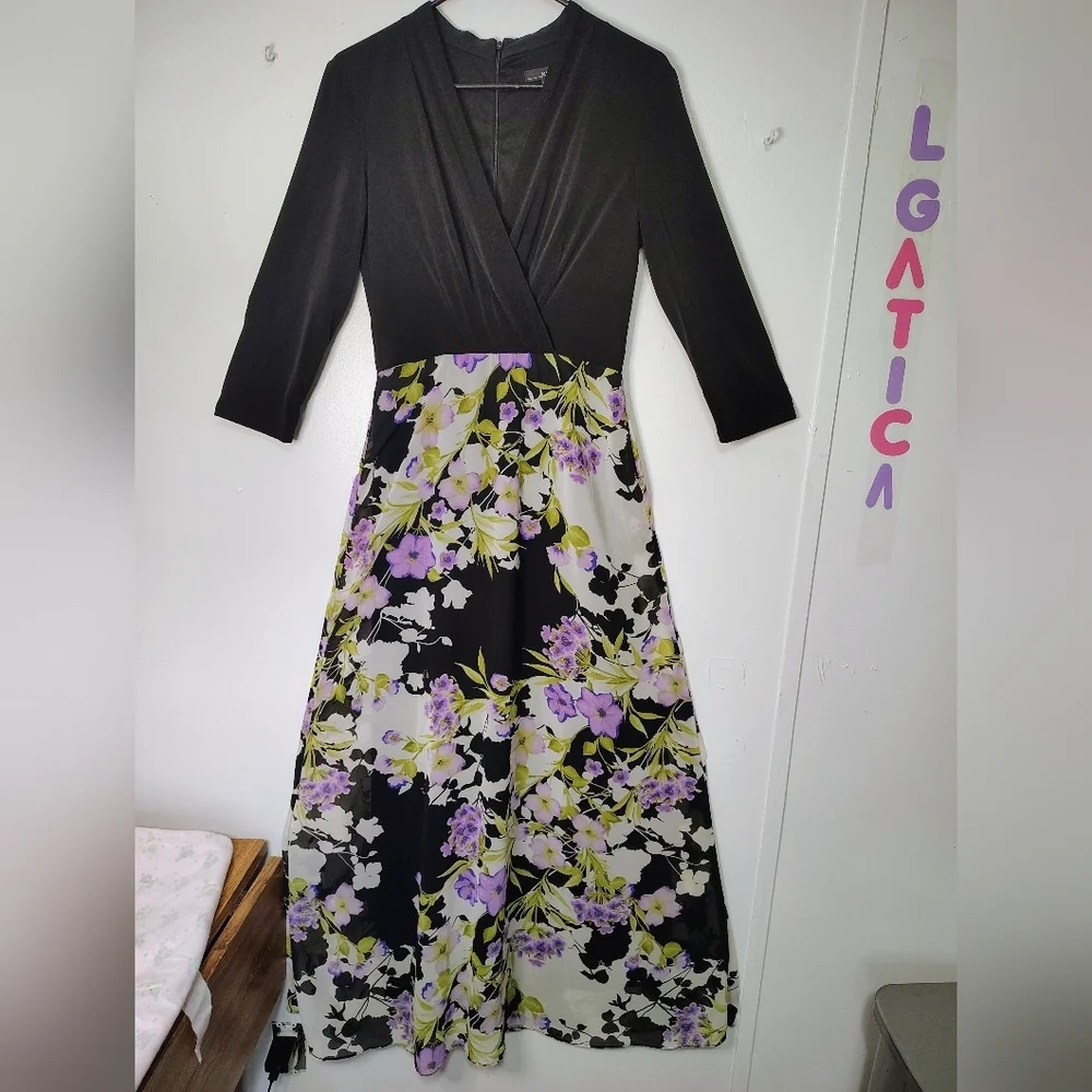 R&K maxi dress floral chiffon a-line size 6, black elegant, stretch. - Picture 2 of 16